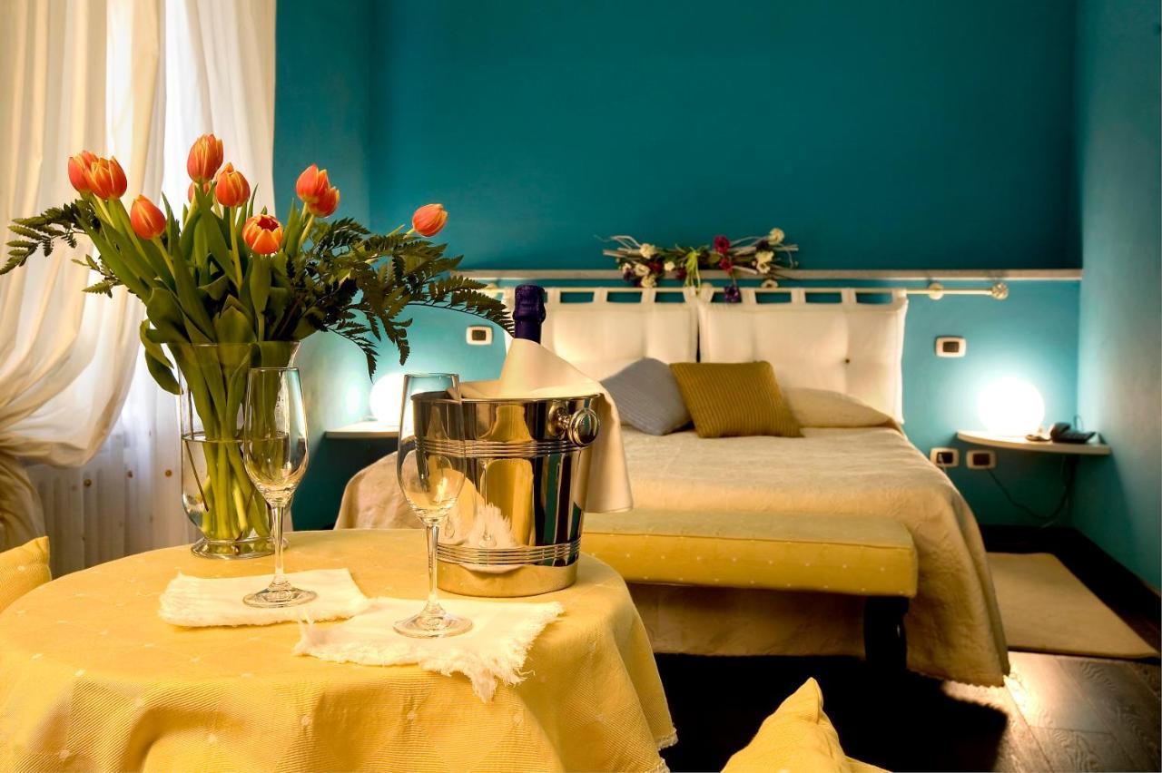 Hotel Cascina Di Corte Венарія-Реале Екстер'єр фото