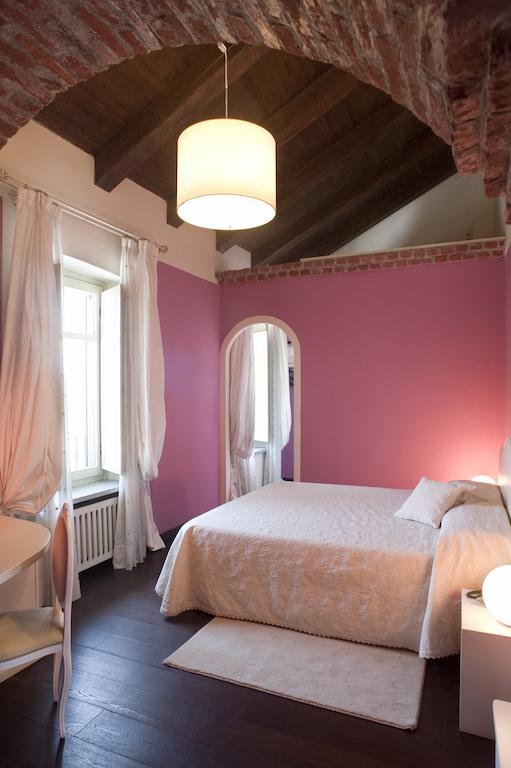 Hotel Cascina Di Corte Венарія-Реале Екстер'єр фото