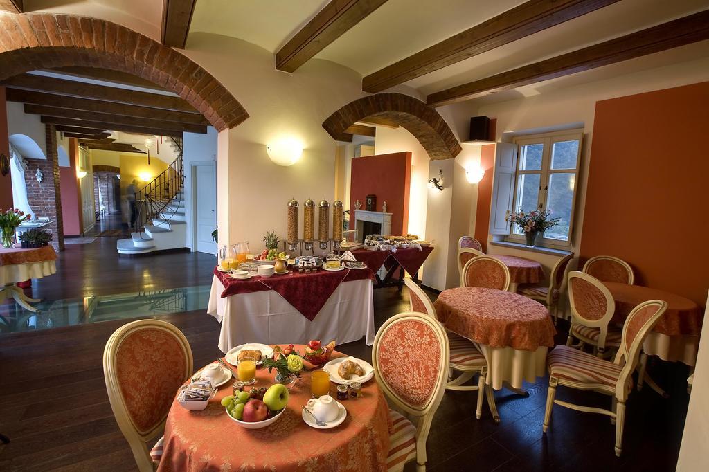 Hotel Cascina Di Corte Венарія-Реале Екстер'єр фото
